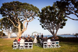 Looking for a coastal wedding venue in San Diego? Harbor Island Park offers beautiful views of the bay.